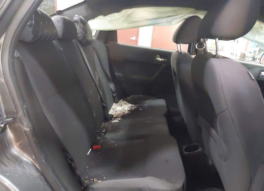 Photo 8 of 2011 Ford Focus SES (VIN 1FAHP3GN9BW150874)