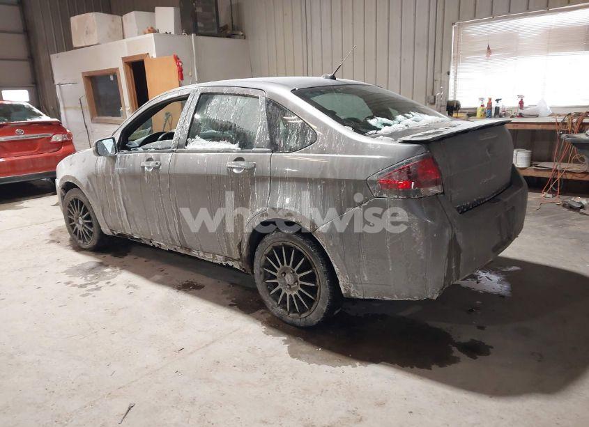 Photo 3 of 2011 Ford Focus SES (VIN 1FAHP3GN9BW194602)