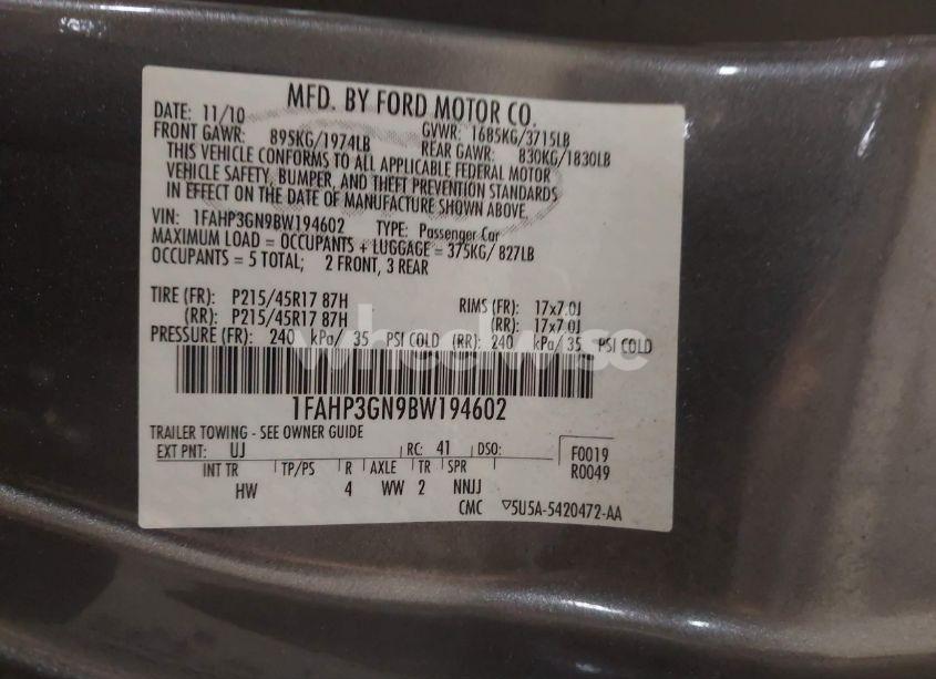 Photo 9 of 2011 Ford Focus SES (VIN 1FAHP3GN9BW194602)