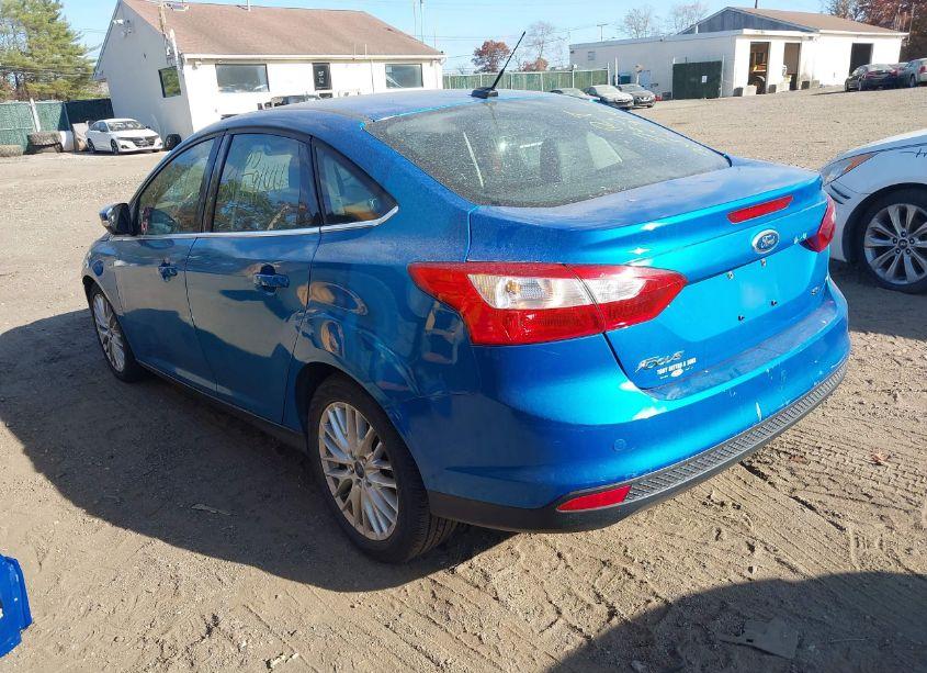 Photo 3 of 2012 Ford Focus SEL (VIN 1FAHP3H20CL102090)