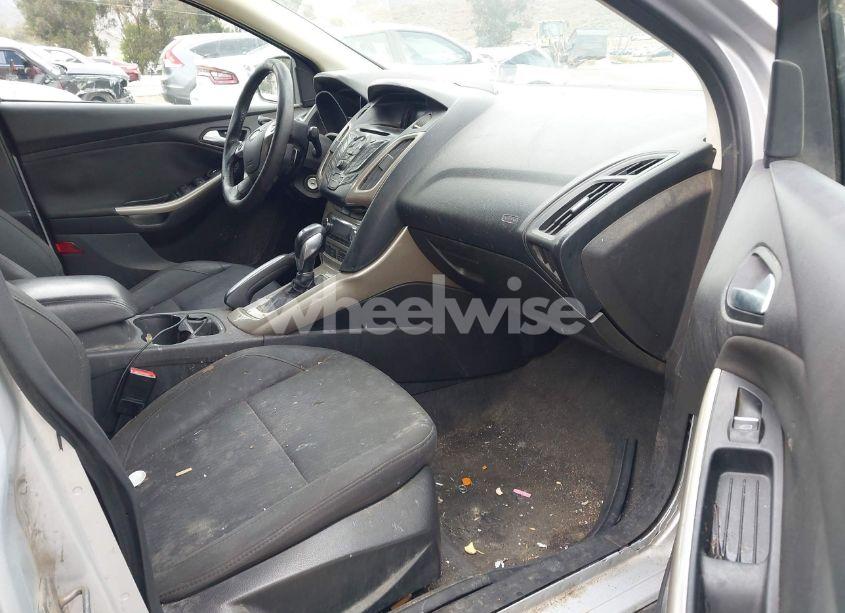 Photo 5 of 2012 Ford Focus SEL (VIN 1FAHP3H20CL141133)