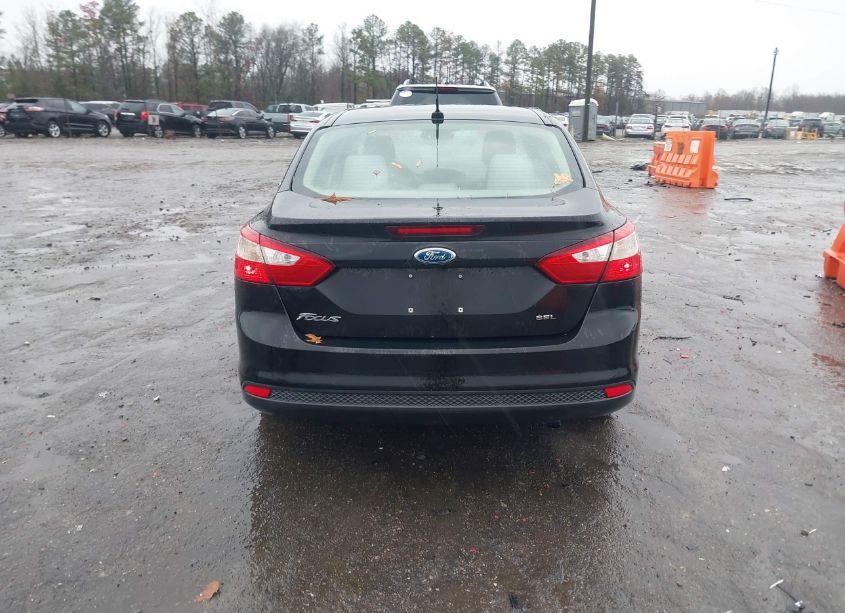 Photo 16 of 2012 Ford Focus SEL (VIN 1FAHP3H20CL157140)