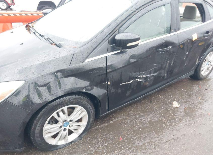 Photo 6 of 2012 Ford Focus SEL (VIN 1FAHP3H20CL157140)