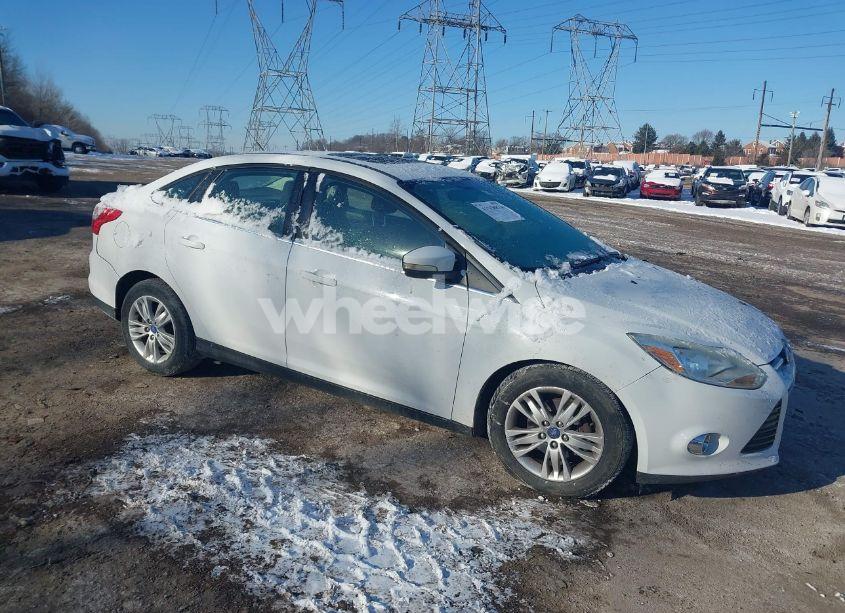 2012 Ford Focus SEL (VIN 1FAHP3H20CL168302) main photo