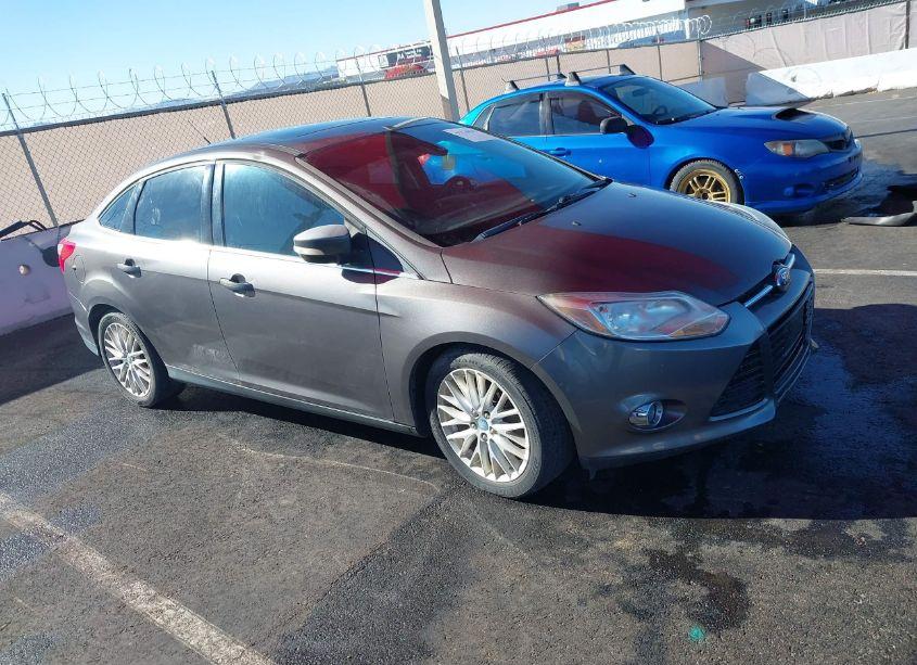 2012 Ford Focus SEL (VIN 1FAHP3H20CL227493) main photo