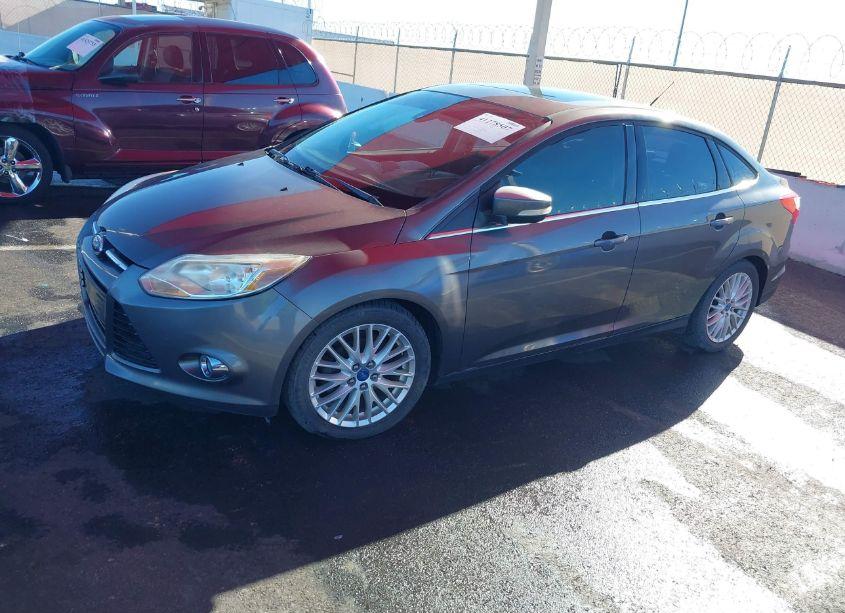Photo 2 of 2012 Ford Focus SEL (VIN 1FAHP3H20CL227493)