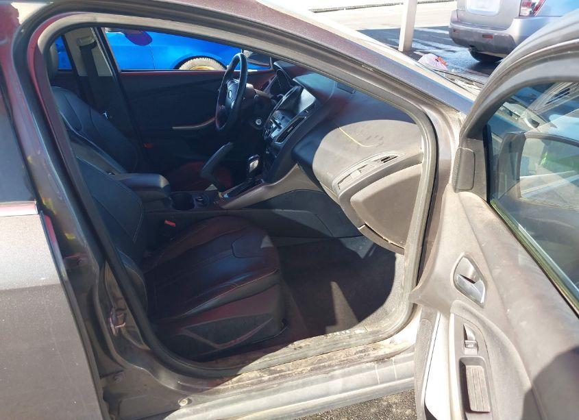 Photo 5 of 2012 Ford Focus SEL (VIN 1FAHP3H20CL227493)