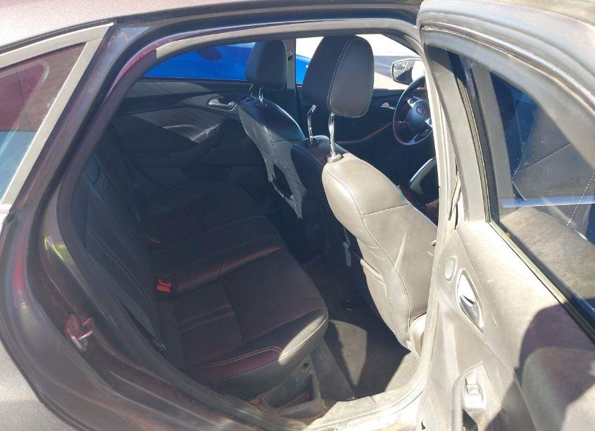 Photo 8 of 2012 Ford Focus SEL (VIN 1FAHP3H20CL227493)