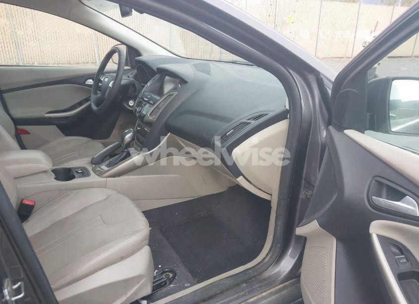 Photo 5 of 2012 Ford Focus SEL (VIN 1FAHP3H20CL274121)