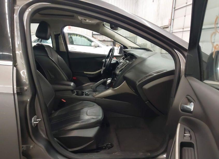 Photo 5 of 2012 Ford Focus SEL (VIN 1FAHP3H20CL348492)