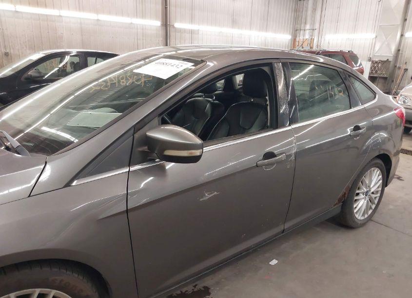 Photo 6 of 2012 Ford Focus SEL (VIN 1FAHP3H20CL348492)