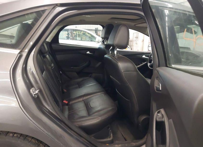 Photo 8 of 2012 Ford Focus SEL (VIN 1FAHP3H20CL348492)