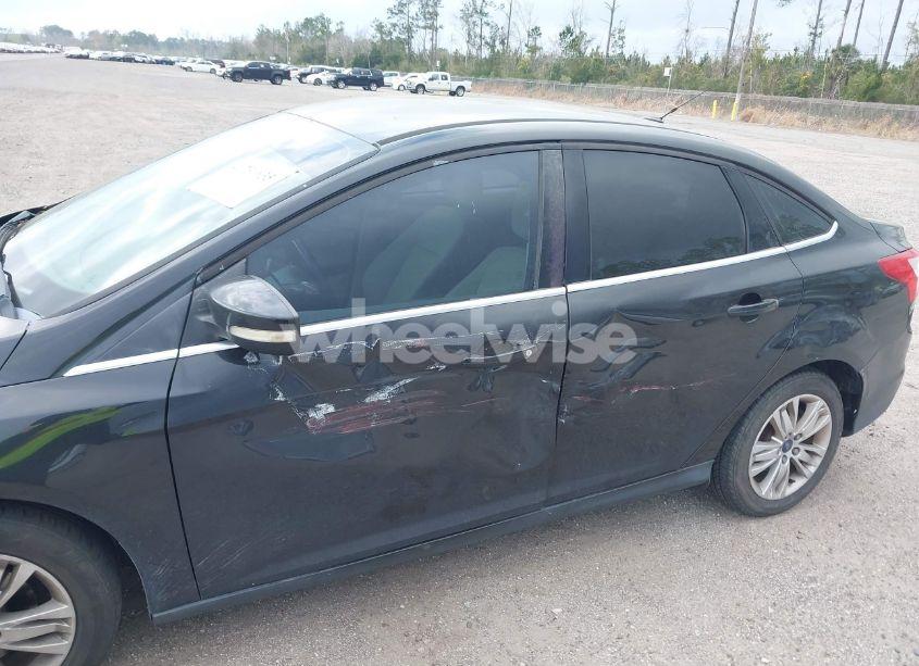 Photo 6 of 2012 Ford Focus SEL (VIN 1FAHP3H20CL375708)
