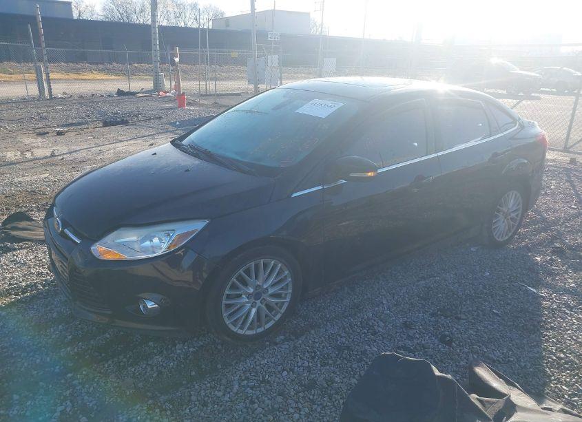 Photo 2 of 2012 Ford Focus SEL (VIN 1FAHP3H20CL393366)