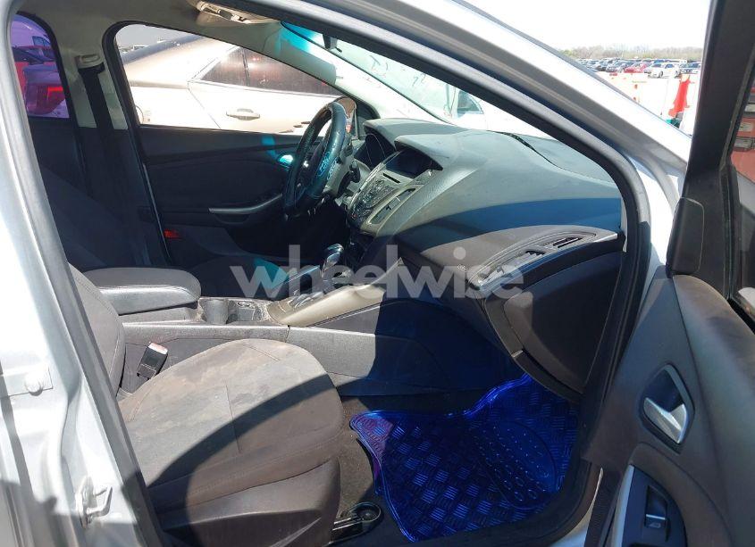 Photo 5 of 2012 Ford Focus SEL (VIN 1FAHP3H20CL411249)