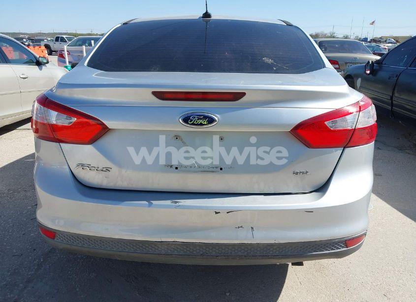 Photo 6 of 2012 Ford Focus SEL (VIN 1FAHP3H20CL411249)
