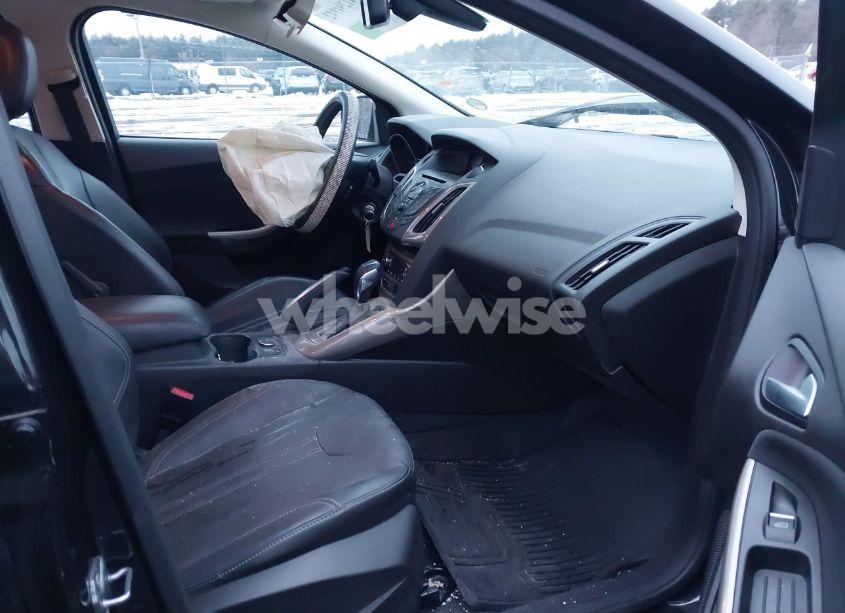 Photo 5 of 2012 Ford Focus SEL (VIN 1FAHP3H20CL432389)