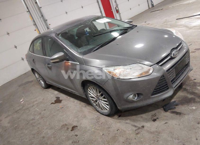 2012 Ford Focus SEL (VIN 1FAHP3H20CL477123) main photo