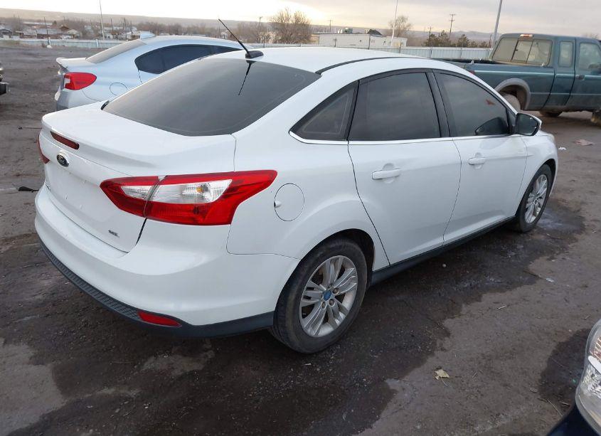Photo 4 of 2012 Ford Focus SEL (VIN 1FAHP3H21CL147622)