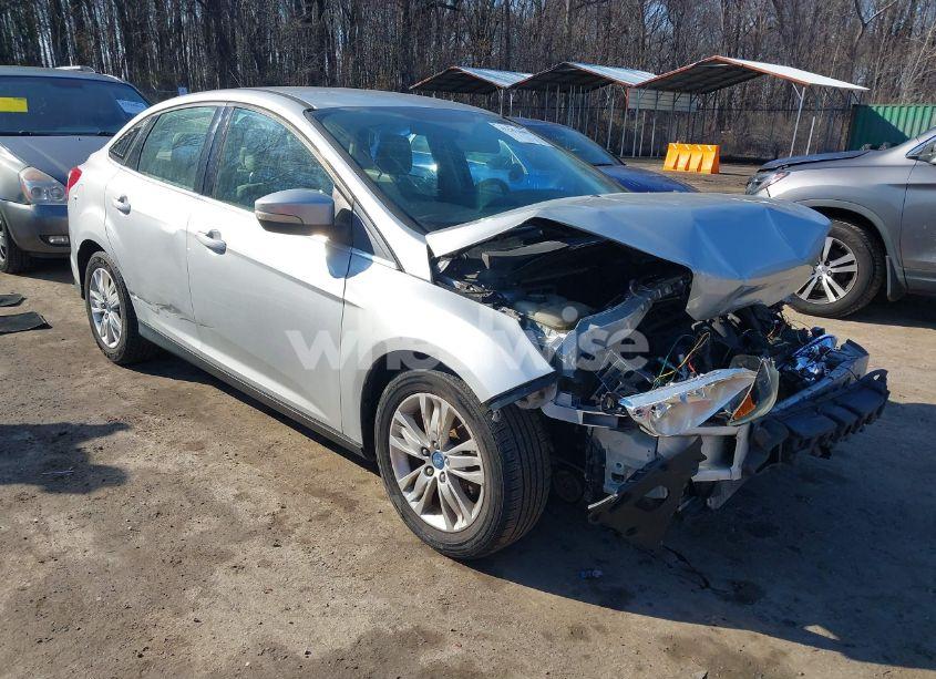 2012 Ford Focus SEL (VIN 1FAHP3H21CL196643) main photo