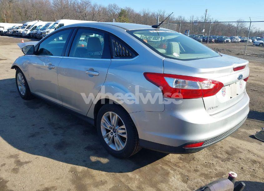 Photo 3 of 2012 Ford Focus SEL (VIN 1FAHP3H21CL196643)