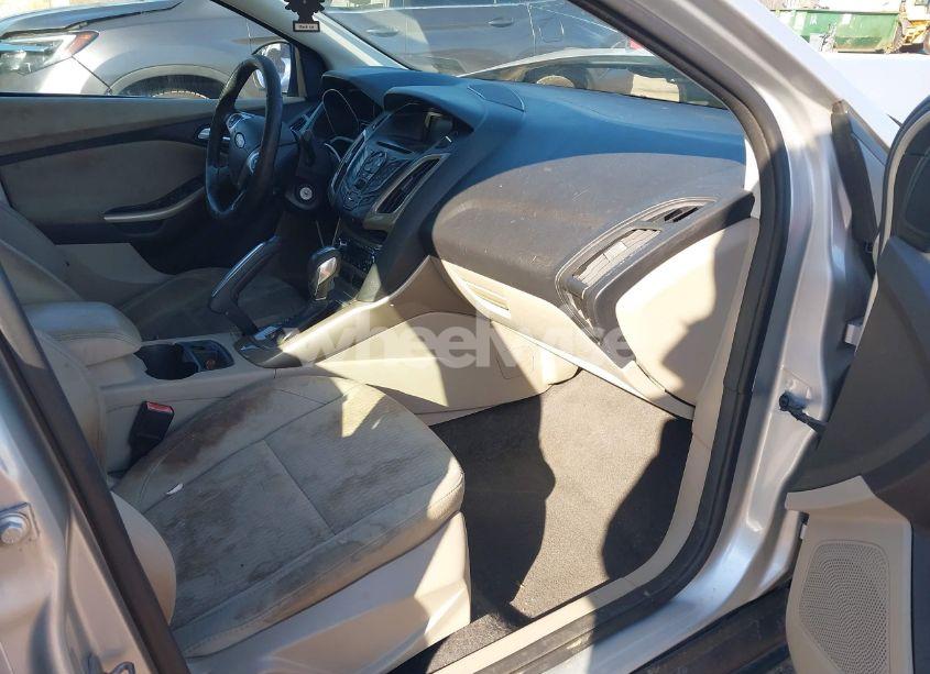 Photo 5 of 2012 Ford Focus SEL (VIN 1FAHP3H21CL196643)