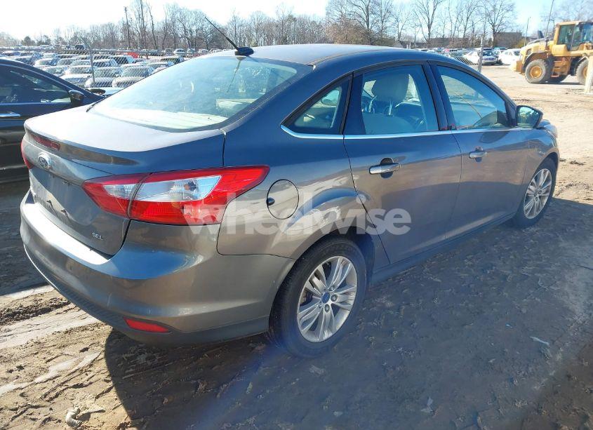 Photo 4 of 2012 Ford Focus SEL (VIN 1FAHP3H21CL197582)
