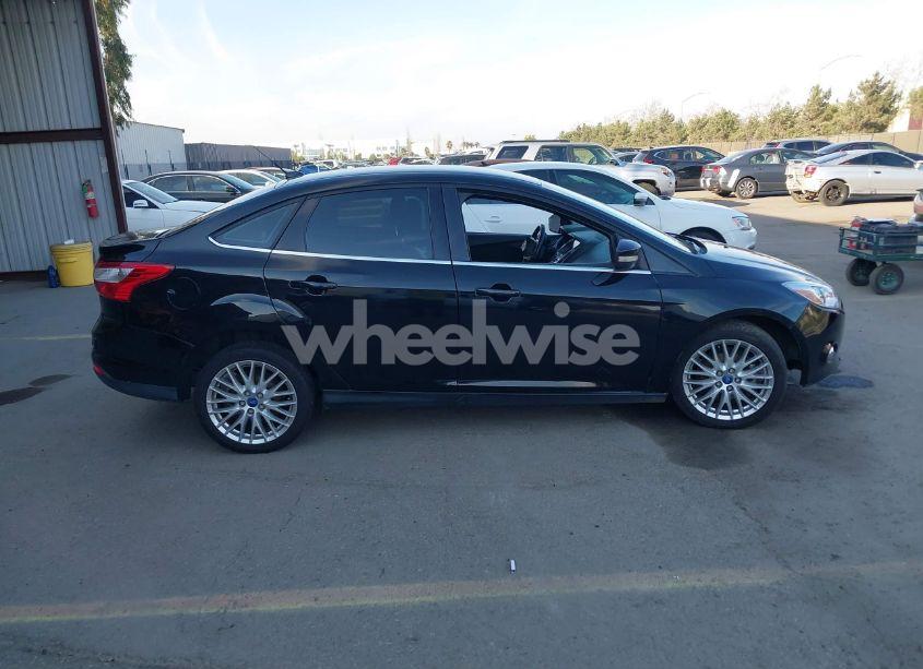 Photo 14 of 2012 Ford Focus SEL (VIN 1FAHP3H21CL257893)
