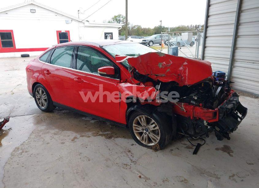 2012 Ford Focus SEL (VIN 1FAHP3H21CL404777) main photo