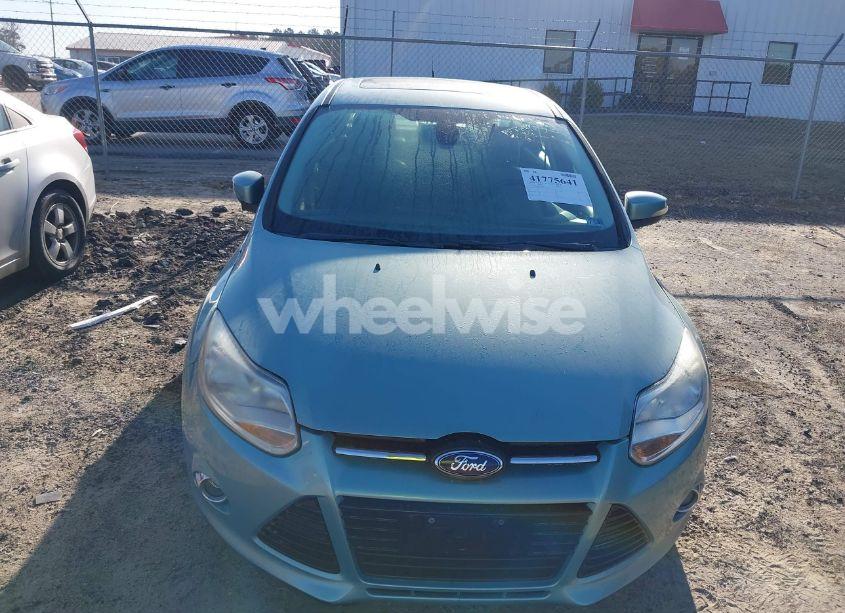 Photo 13 of 2012 Ford Focus SEL (VIN 1FAHP3H21CL437665)