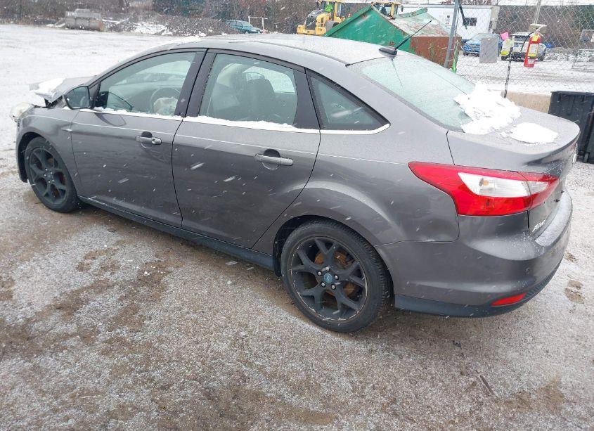 Photo 3 of 2012 Ford Focus SEL (VIN 1FAHP3H21CL442056)