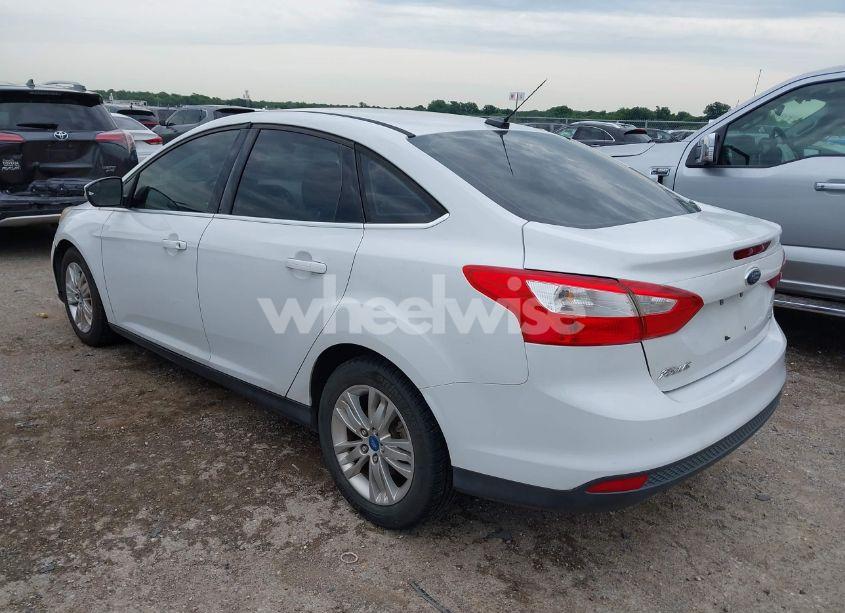 Photo 3 of 2012 Ford Focus SEL (VIN 1FAHP3H22CL184310)
