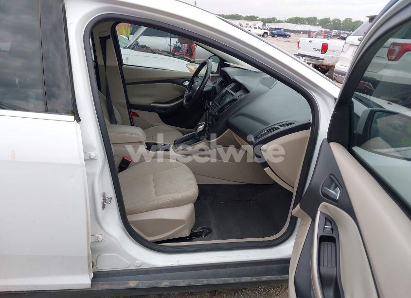 Photo 5 of 2012 Ford Focus SEL (VIN 1FAHP3H22CL184310)