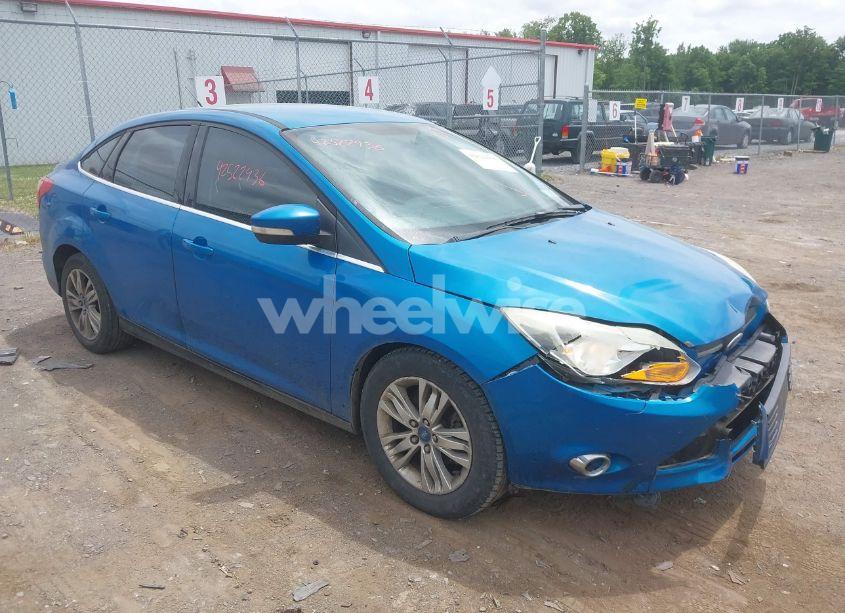2012 Ford Focus SEL (VIN 1FAHP3H22CL191967) main photo