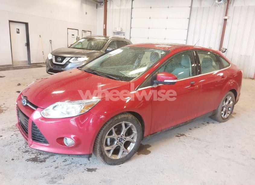 Photo 2 of 2012 Ford Focus SEL (VIN 1FAHP3H22CL226474)