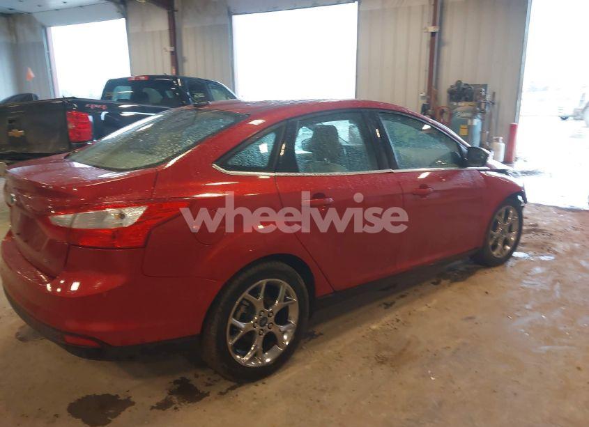 Photo 4 of 2012 Ford Focus SEL (VIN 1FAHP3H22CL226474)