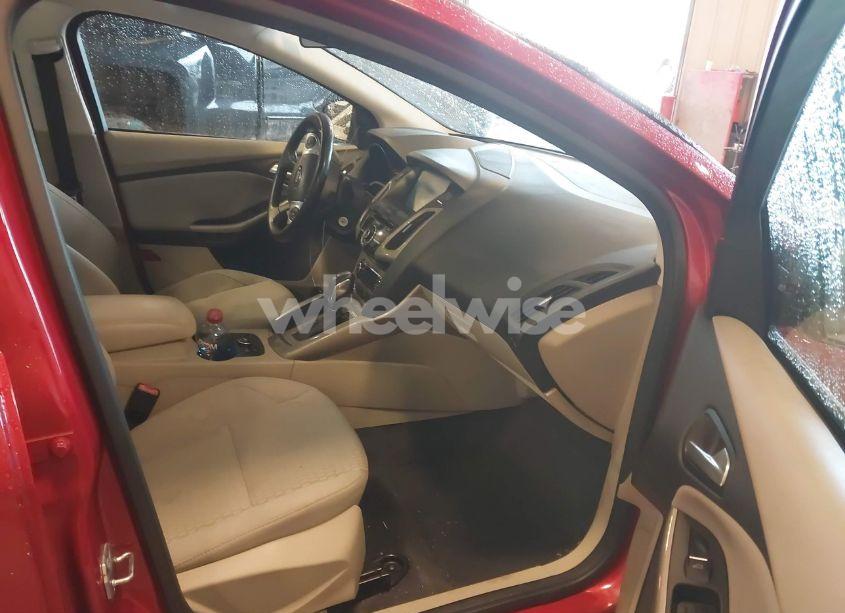 Photo 5 of 2012 Ford Focus SEL (VIN 1FAHP3H22CL226474)