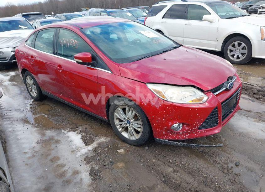 2012 Ford Focus SEL (VIN 1FAHP3H22CL239614) main photo