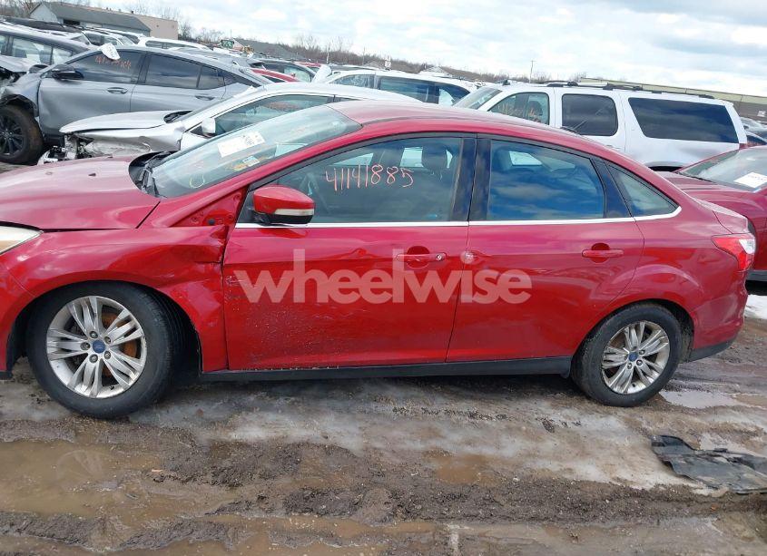 Photo 14 of 2012 Ford Focus SEL (VIN 1FAHP3H22CL239614)
