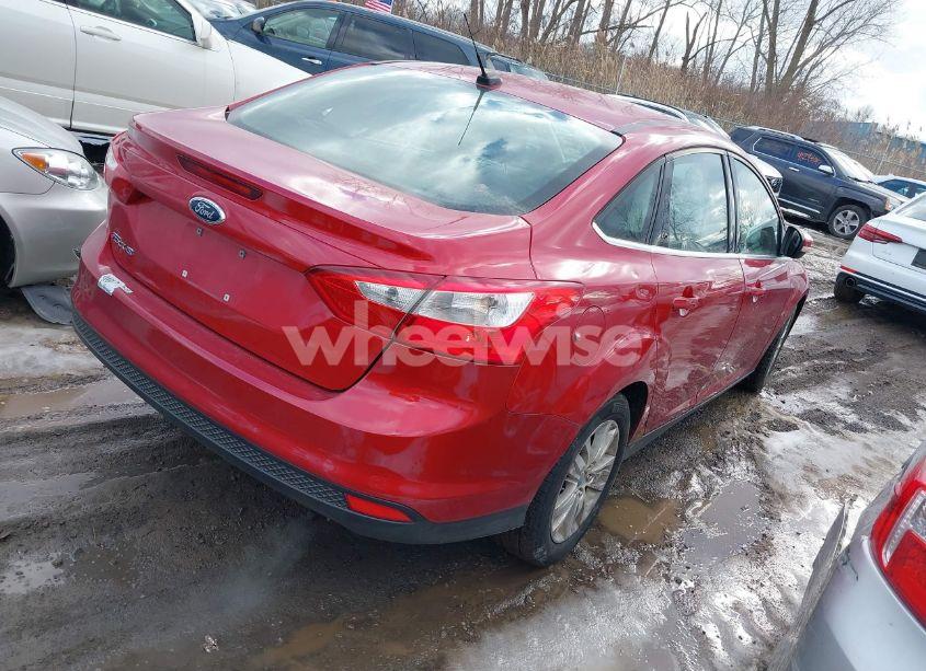 Photo 4 of 2012 Ford Focus SEL (VIN 1FAHP3H22CL239614)