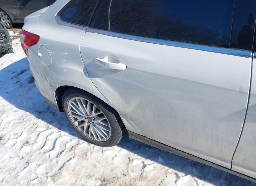 Photo 12 of 2012 Ford Focus SEL (VIN 1FAHP3H22CL298162)