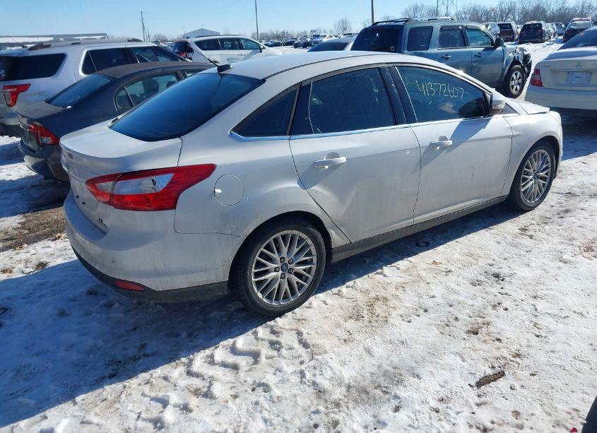Photo 4 of 2012 Ford Focus SEL (VIN 1FAHP3H22CL298162)