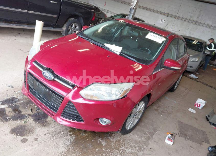 Photo 2 of 2012 Ford Focus SEL (VIN 1FAHP3H22CL339342)
