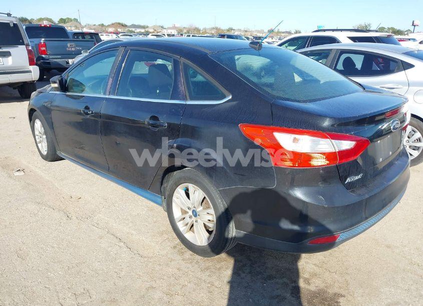 Photo 3 of 2012 Ford Focus SEL (VIN 1FAHP3H22CL339664)