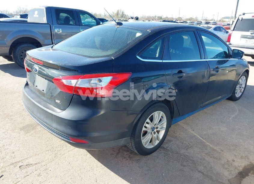 Photo 4 of 2012 Ford Focus SEL (VIN 1FAHP3H22CL339664)