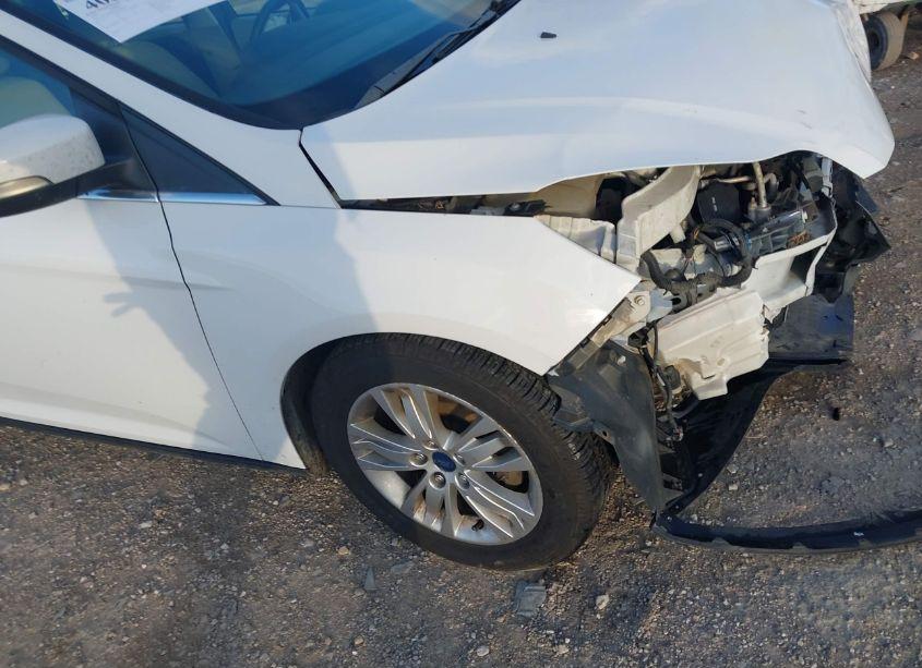 Photo 14 of 2012 Ford Focus SEL (VIN 1FAHP3H22CL358277)