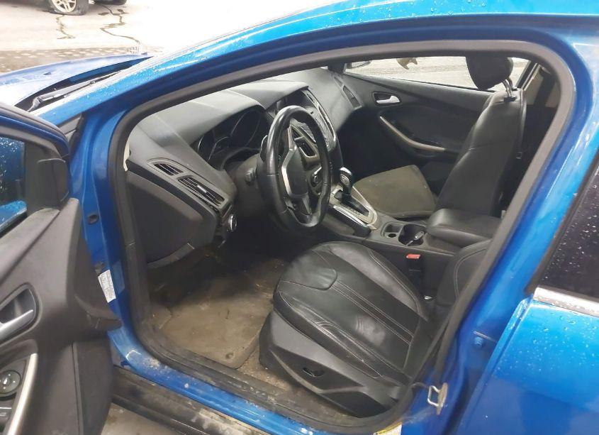 Photo 5 of 2012 Ford Focus SEL (VIN 1FAHP3H23CL119966)