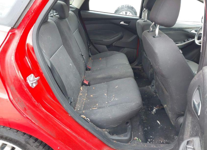 Photo 8 of 2012 Ford Focus SEL (VIN 1FAHP3H23CL120552)