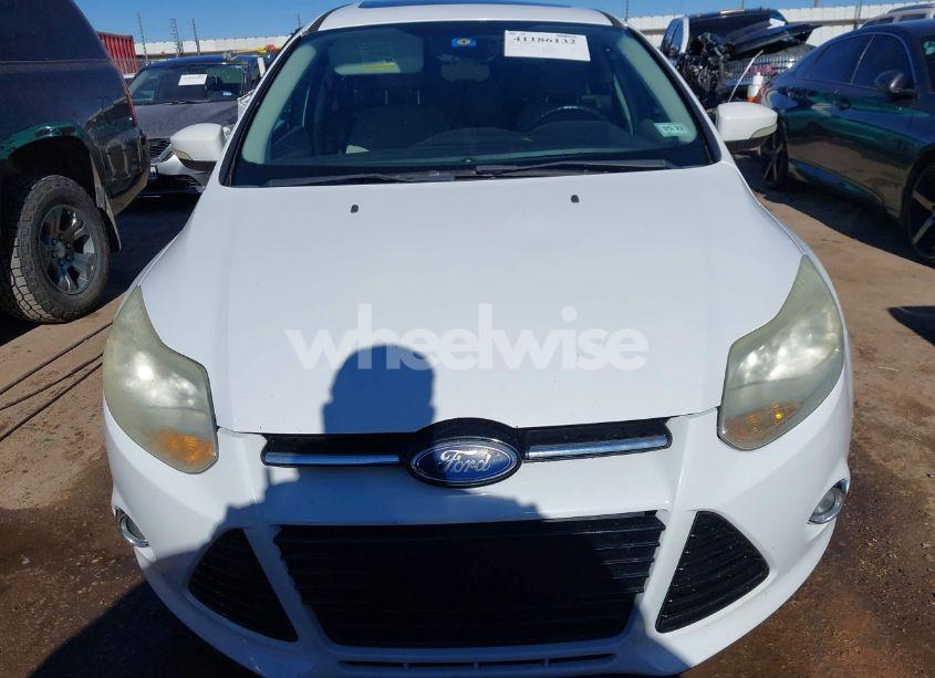 Photo 12 of 2012 Ford Focus SEL (VIN 1FAHP3H23CL162039)