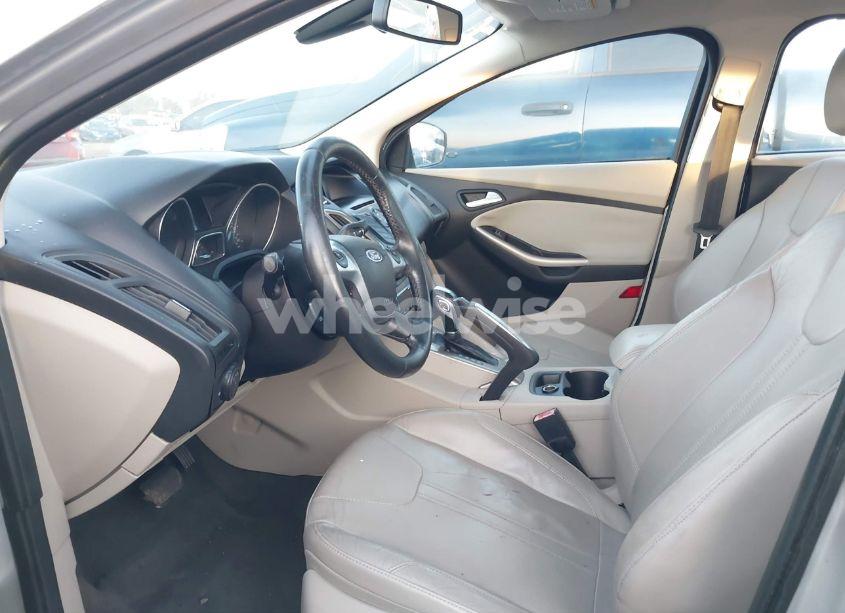 Photo 5 of 2012 Ford Focus SEL (VIN 1FAHP3H23CL236771)